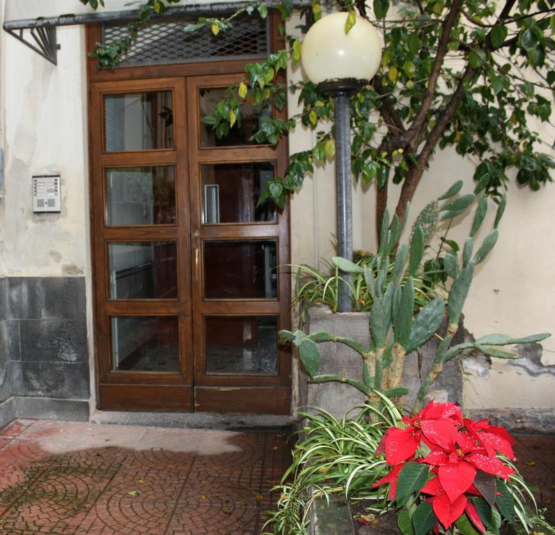 Tra L'Etna E Il Mare B&B CTA Exterior foto